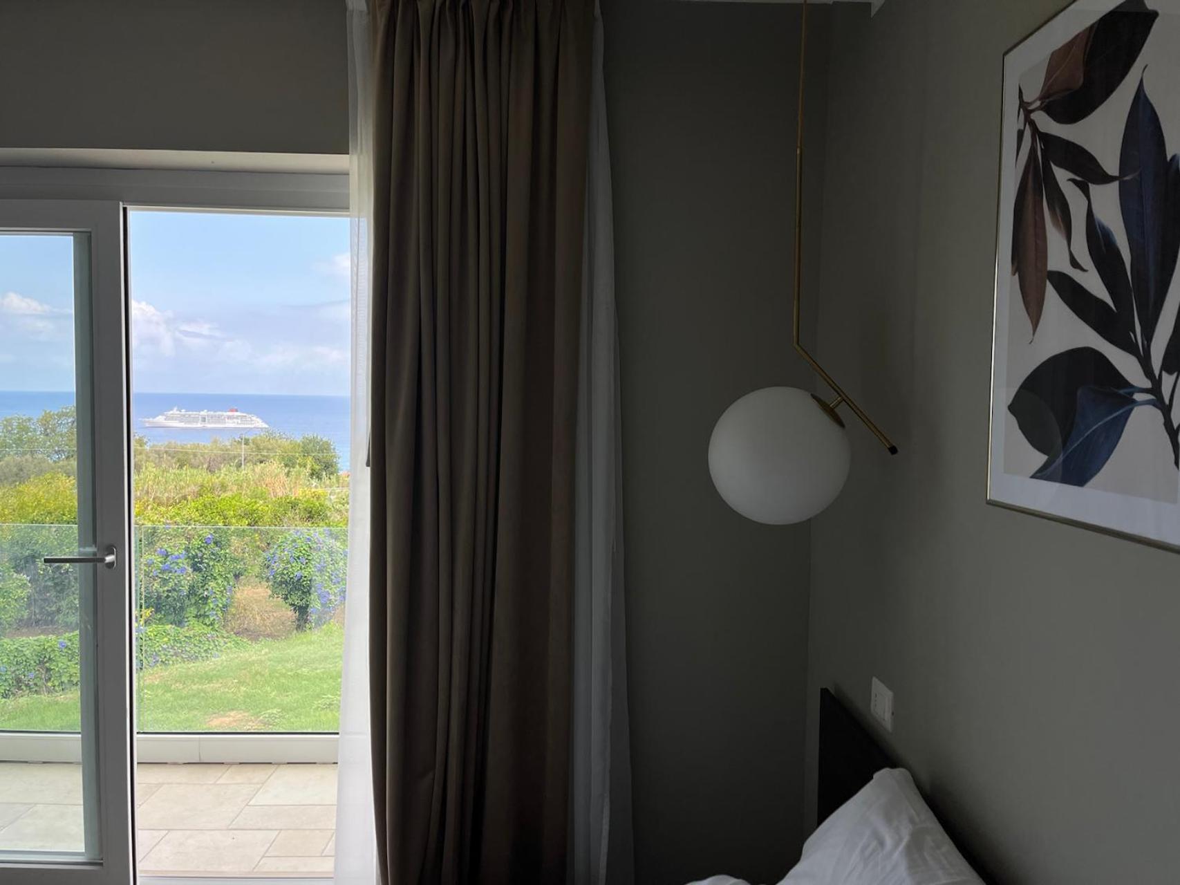 Aurantia - Mediterranean Tale Тропея Экстерьер фото